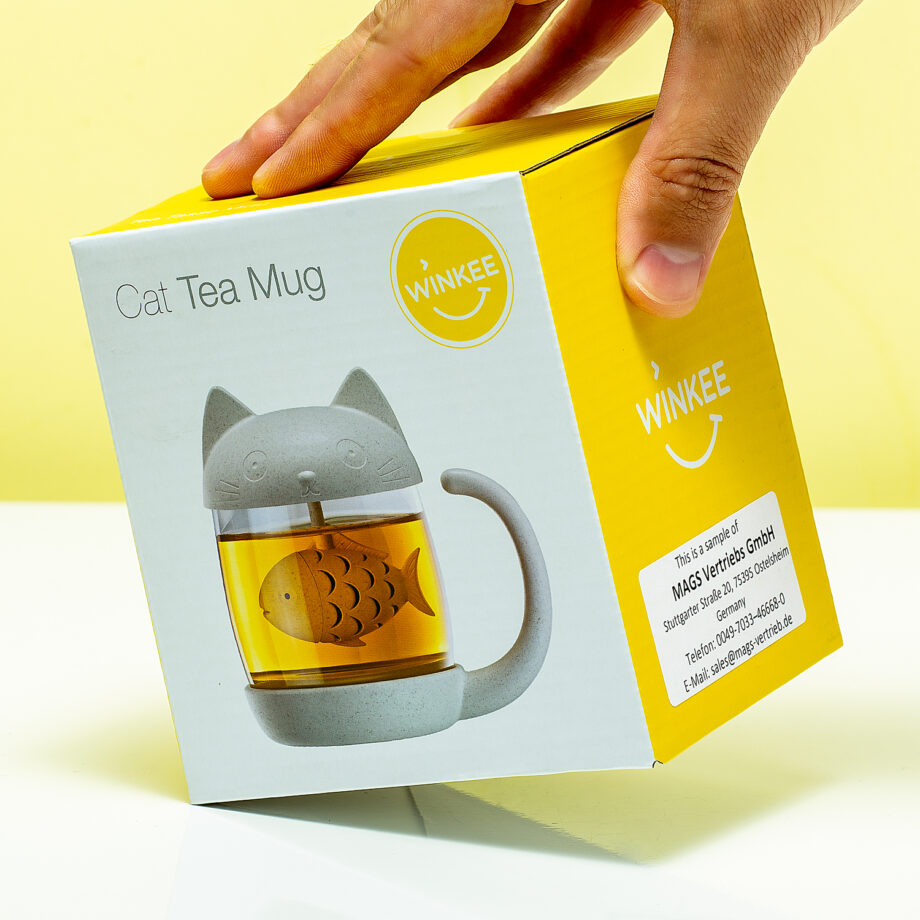 Kat theekop met infuser - in verpakking