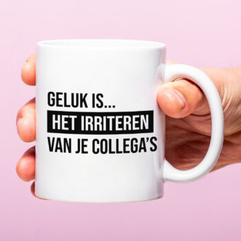 Mok Geluk is het irriteren van je collega's